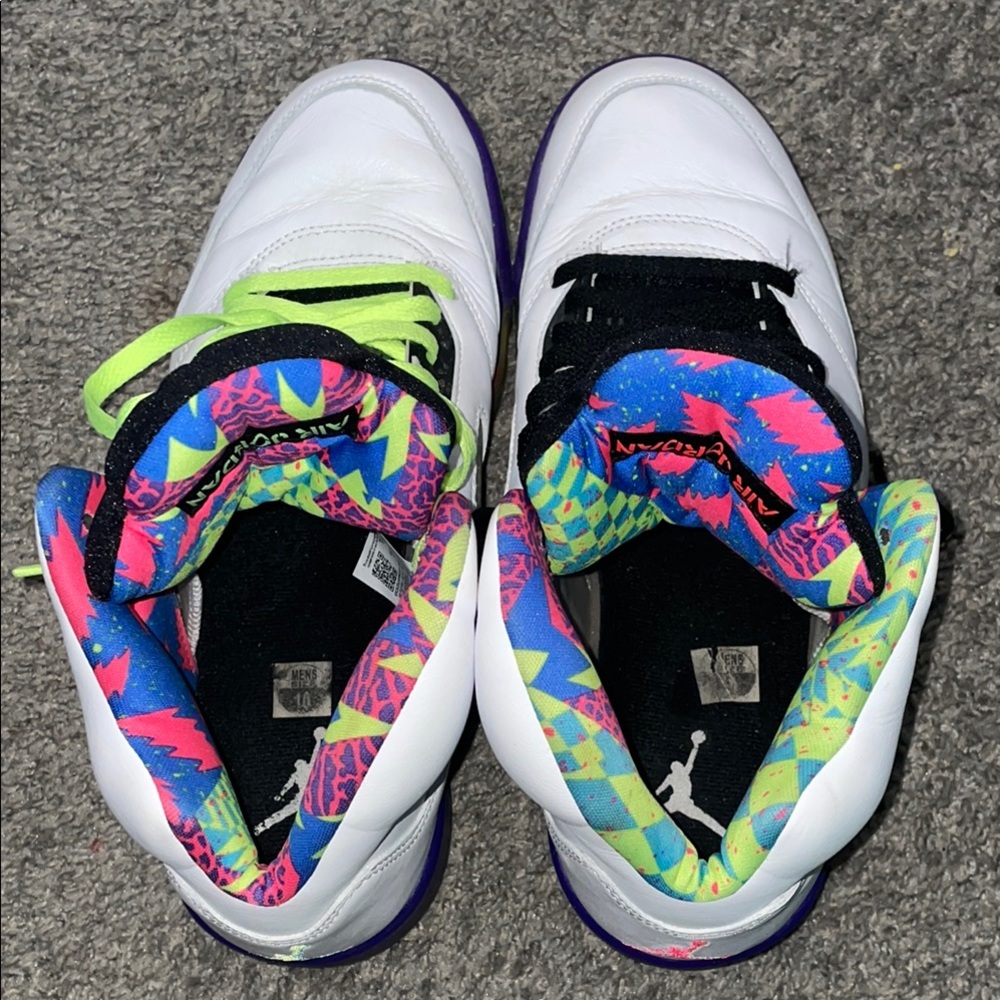 Jordan Athletic Shoes White and Black with Neon Accents - Picture 8 of 10